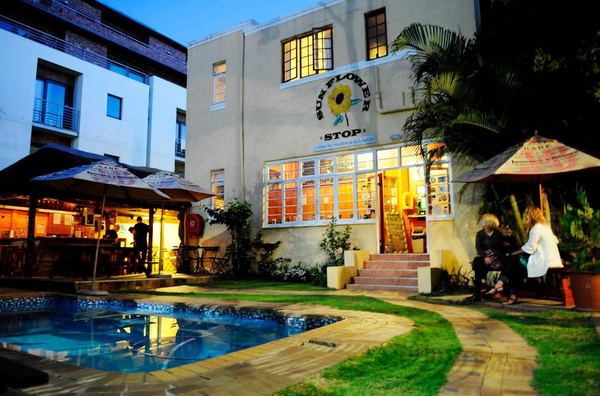 A Sunflower Stop Backpackers Cape Town Bagian luar foto
