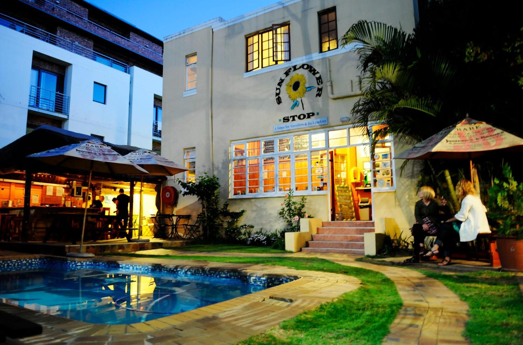 A Sunflower Stop Backpackers Hostel Cape Town Bagian luar foto