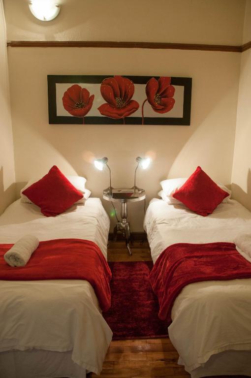 A Sunflower Stop Backpackers Cape Town Ruang foto